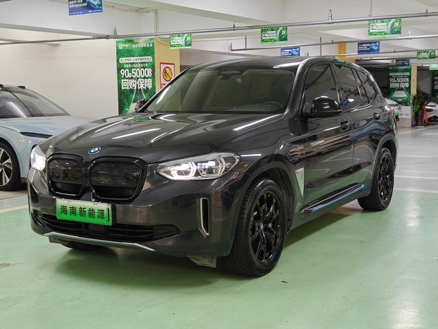 BMW iX3 2021 Leader