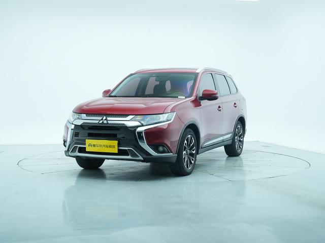 Outlander 2019 2.0L two-wheel drive Enjoy Edition 7-seater Country V