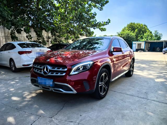 Mercedes-Benz GLA 2018 GLA 200 Style