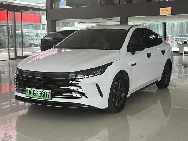 Destroyer 05 2023 DM-i Champion Edition 55KM Luxury