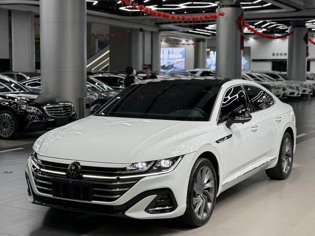 Volkswagen CC 2024 model 380TSI eye-catching version