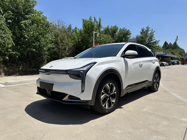 Nezha U 2022 Zhi 400 Pro Lithium iron phosphate