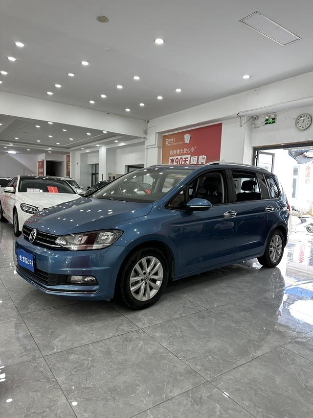 Touran L 2018 280TSI Auto Comfort 7-seat National VI