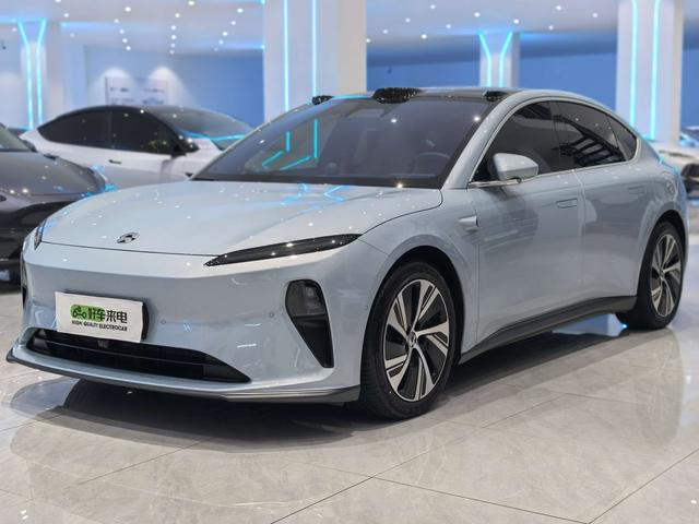 Azera ET5 2022 75kWh