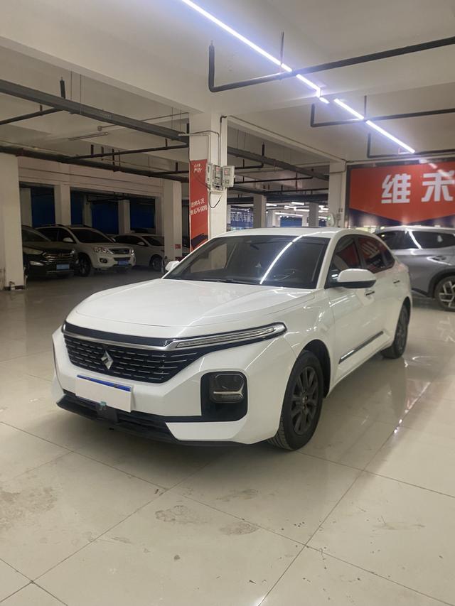 Baojun RC-5 2020 1.5L Manual Zhiyao Elite