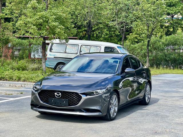 Mazda3 Enclave 2021 2.0L Auto Premium Edition