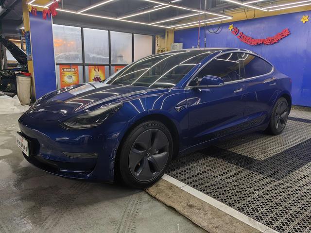 Model 3 (Import) 2019 Long Range Rear Drive Edition