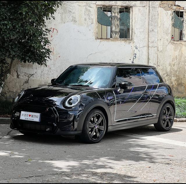 MINI 2023 2.0T COOPER S Purple Night Escape Special Edition