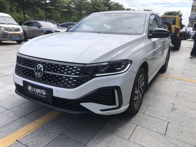 Lavida 2024 300TSI DSG Starry Sky Leading Edition