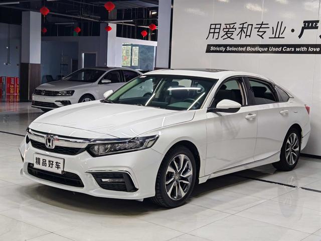 Insignia 2019 260TURBO Exquisite Edition State V