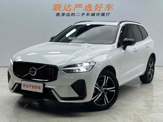 Volvo XC60 2022 B5 four-wheel drive Zhiyuan Sports Edition