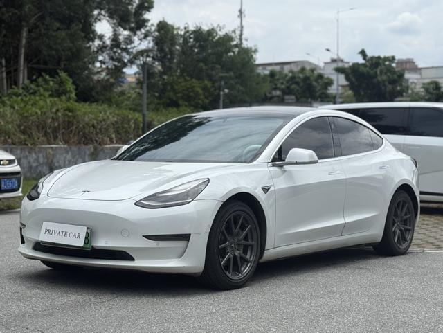 Model 3 (Import) 2019 Long Range All-Wheel Drive Edition
