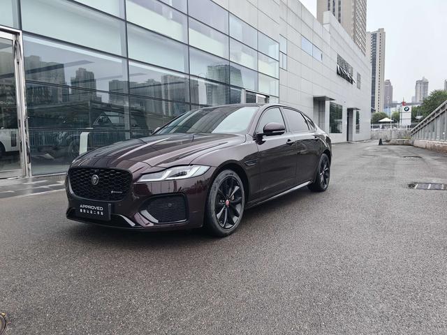 Jaguar XFL 2021 2.0T P250 4WD Obsidian Sport