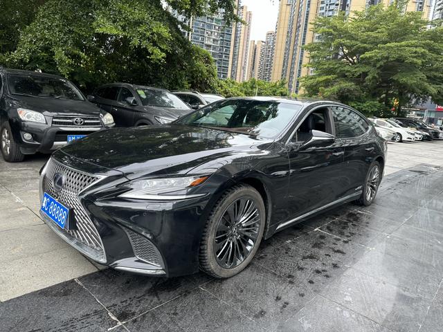 Lexus LS 2020 500h Executive Edition National VI