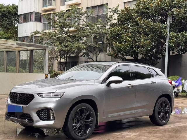 Wei VV7 2017 2.0T Signature model