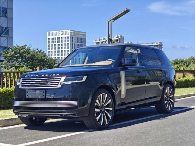 Range Rover 2024 model 3.0 L6 400PS SV Honor Genesis Extended Version 4 Seats
