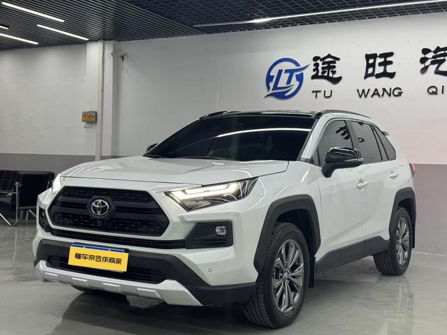 RAV4 Rongfang 2024 2.0L CVT four-wheel drive Adventure PLUS Edition