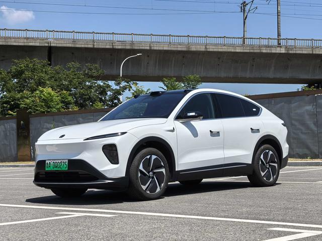 Nio EC7 2024 model 75kWh
