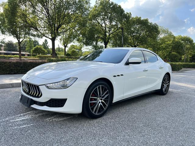 Ghibli 2019 3.0T 350Hp Standard Edition State VI