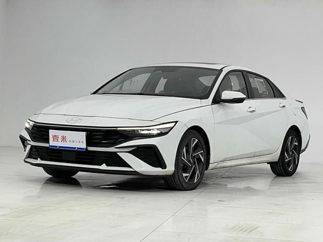 Elantra 2023 1.5L CVT LUX Premium