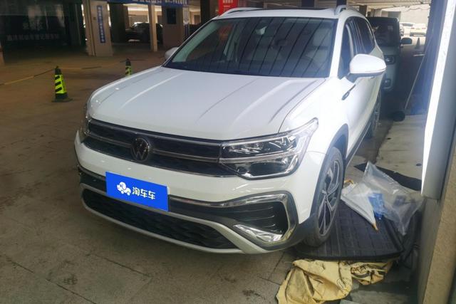 Tuyue 2023 300TSI two-wheel drive full moon version