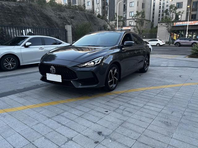 MG5 2021 180DVVT CVT Youth Luxury Edition