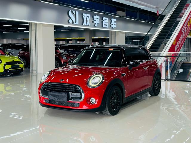 MINI 2019 1.5T COOPER Classic Pie