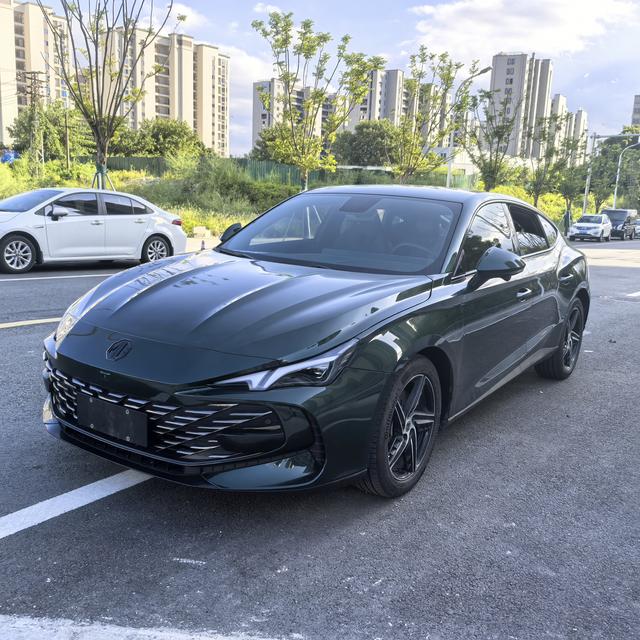 MG7 2023 1.5T DCT Supreme Comfort Edition