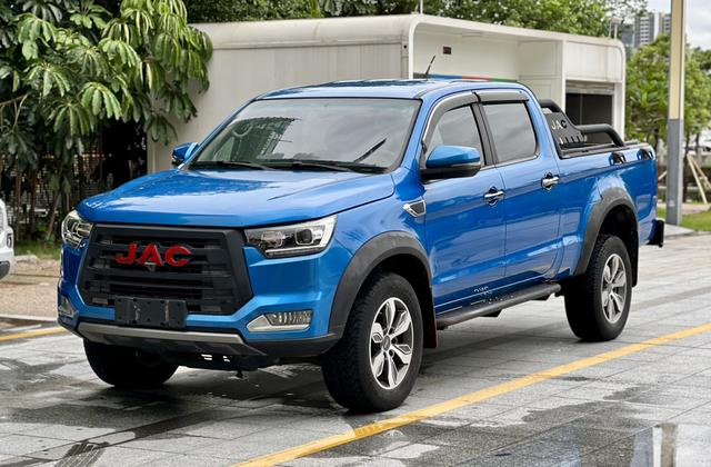 JAC T8 2021 2.0T diesel two-wheel drive business type double country VI HFC4DB2-2E