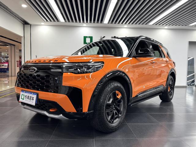 Explorer 2023 EcoBoost 285 four-wheel drive Kunlun Peak Edition 7-seater