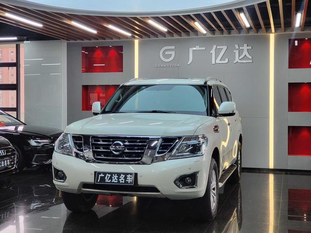 Toure 2018 4.0T automatic four-wheel drive 7-seater parallel import