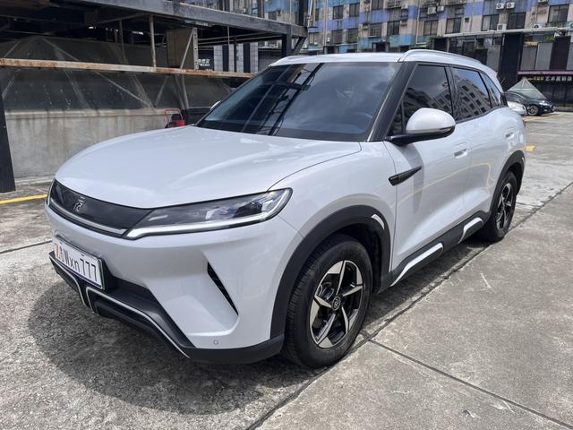 Yuan UP 2024 model 401KM transcendent type
