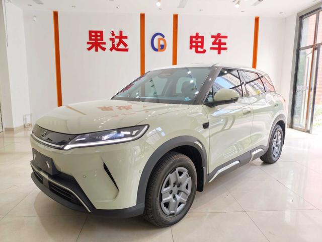 Yuan UP 2024 model 401KM vitality type