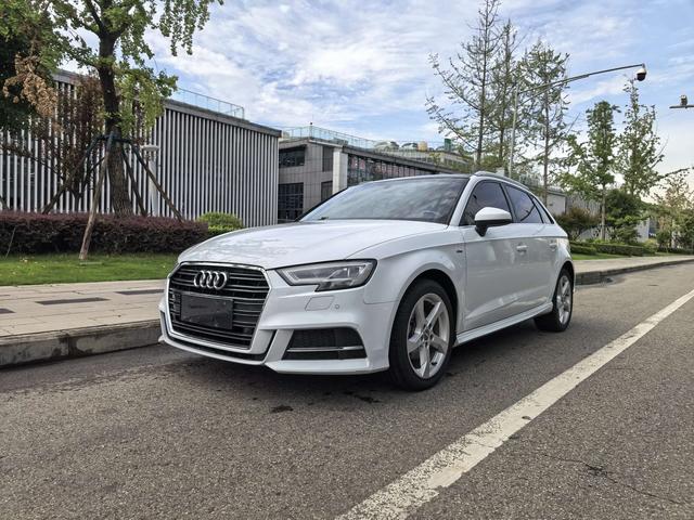 Audi A3 2019 Sportback 35 TFSI Style National VI