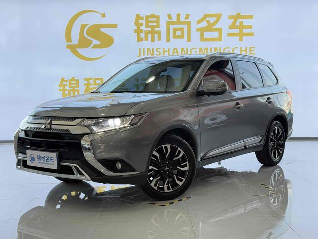 Outlander 2019 2.0L 2WD Smooth 5-seat National VI