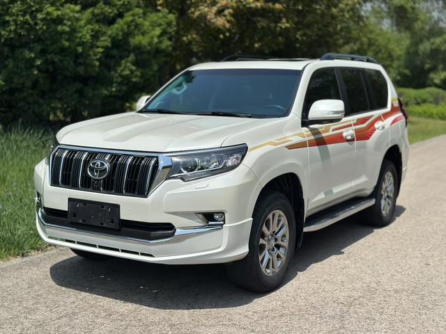 Prado 2019 3.5L automatic TX-L Premium edition rear spare tire