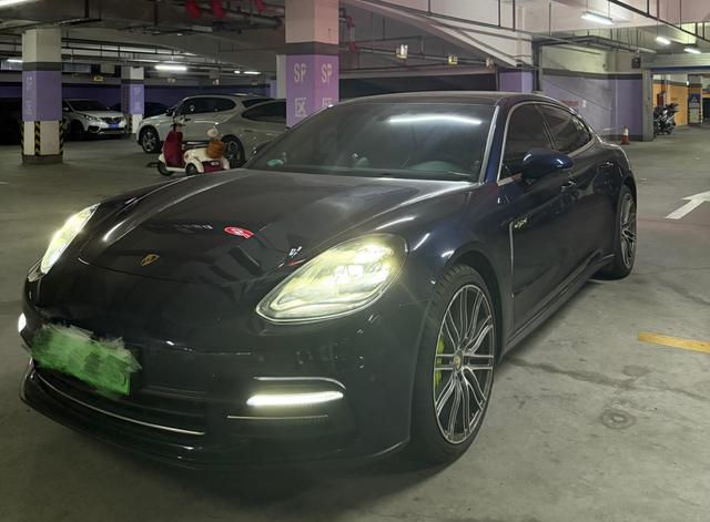 Panamera E-Hybrid 2018 Panamera 4 E-Hybrid 2.9T