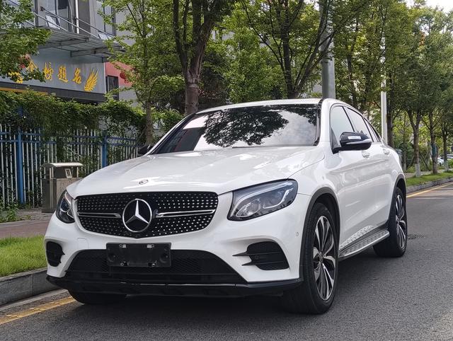 Mercedes-Benz GLC Coupe 2018 GLC 260 4MATIC Coupe SUV