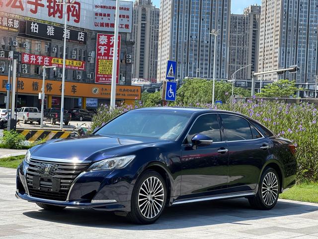 Crown 2018 2.0T Sport
