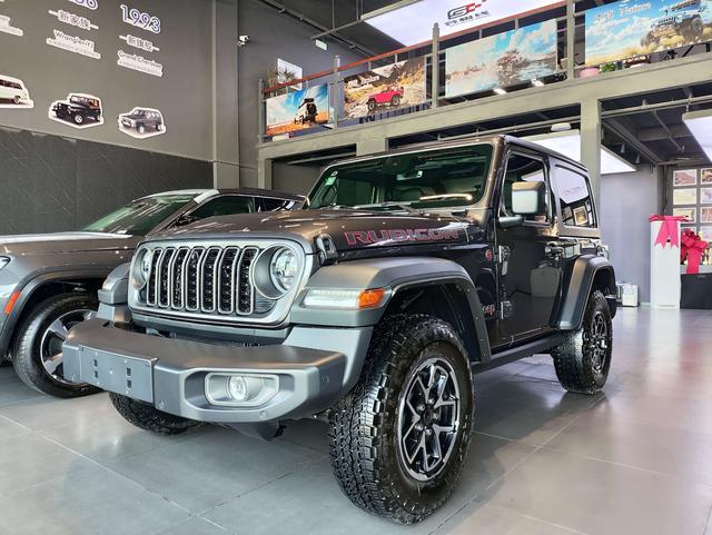 Wrangler 2024 2.0T Robin Hood two-door version