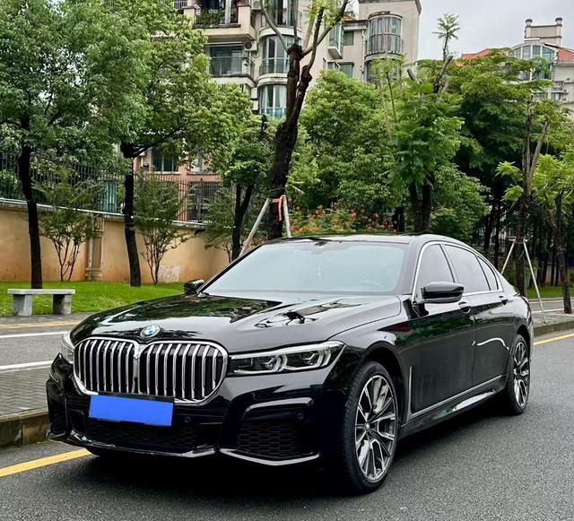 BMW 7 Series 2021 740Li Leader M Sport Package