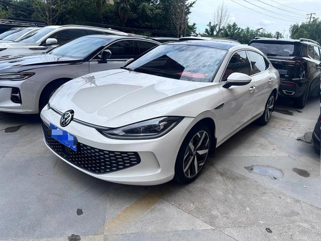 Sprinter 2023 Sprinter L 280TSI DSG Cool Spice Edition