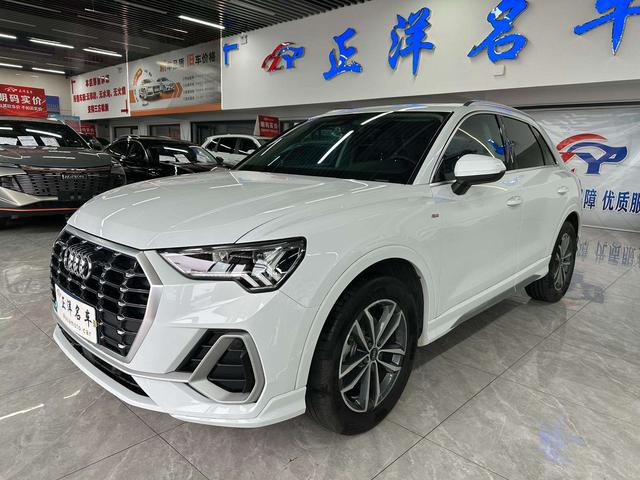 Audi Q3 2022 35 TFSI Progressive Dynamic
