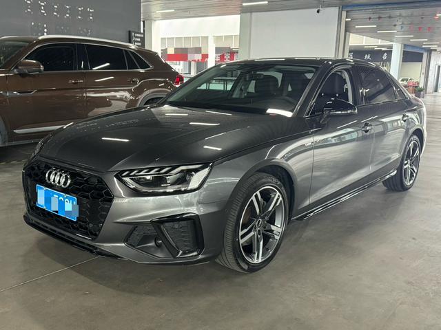 Audi A4L 2022 40 TFSI Luxury Dynamic