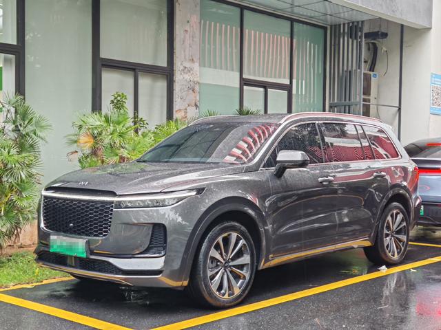 Ideal ONE 2021 Extended Range 6-Seater