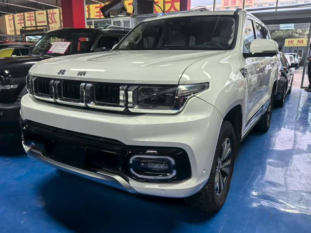 Beijing off-road BJ60 2022 2.0T automatic 11th edition five-seater