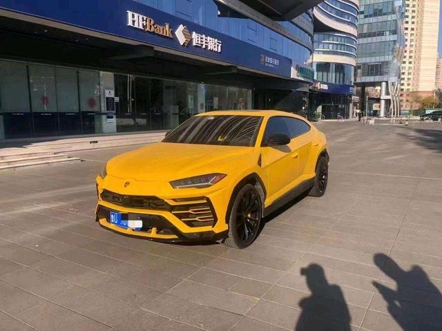 Urus 2018 4.0T V8