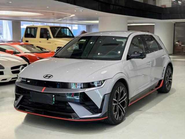 IONIQ 5 N (IONIQ 5N) 2024 standard model