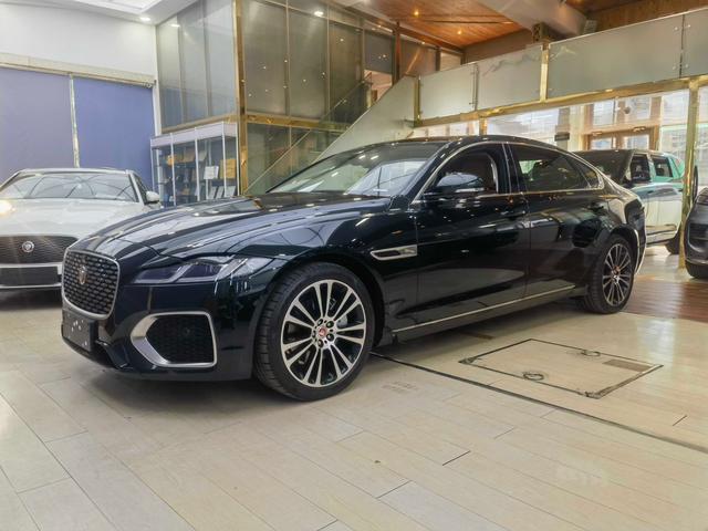 Jaguar XFL 2024 2.0T P250 two-wheel drive Exclusive Deluxe Edition