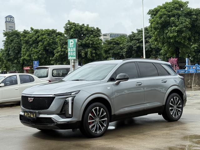 Cadillac XT5 2025 28T Premium Model